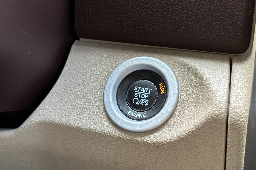 Used 2014 RAM 1500 Laramie w/ Convenience Group image 23