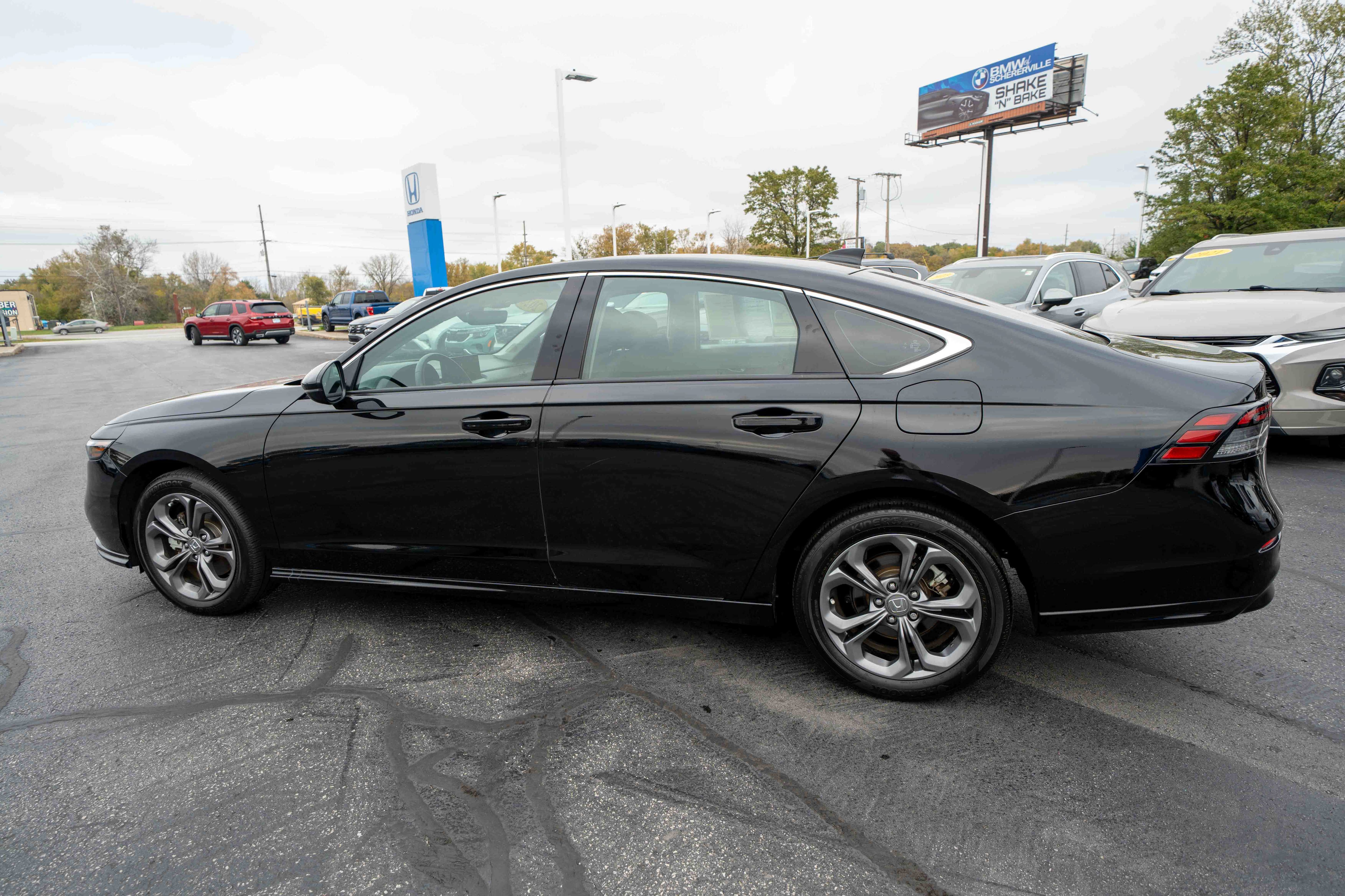 Used 2025 Honda Accord EX-L image 4