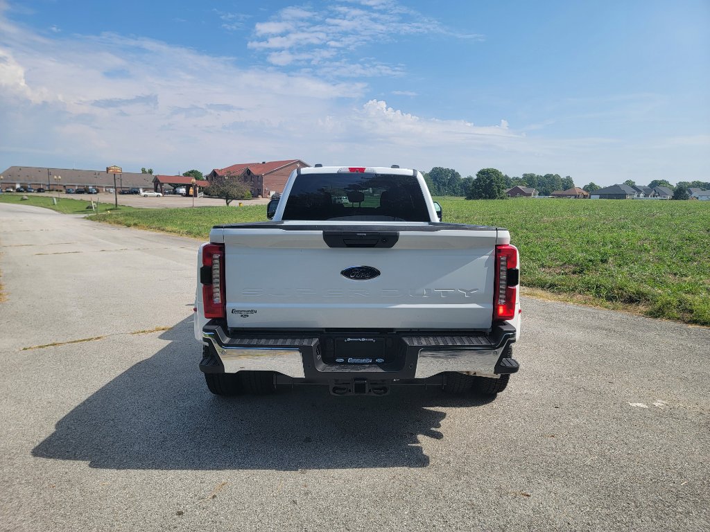 New 2026 Ford F350 XLT w/ 360-Degree Camera Package image 8