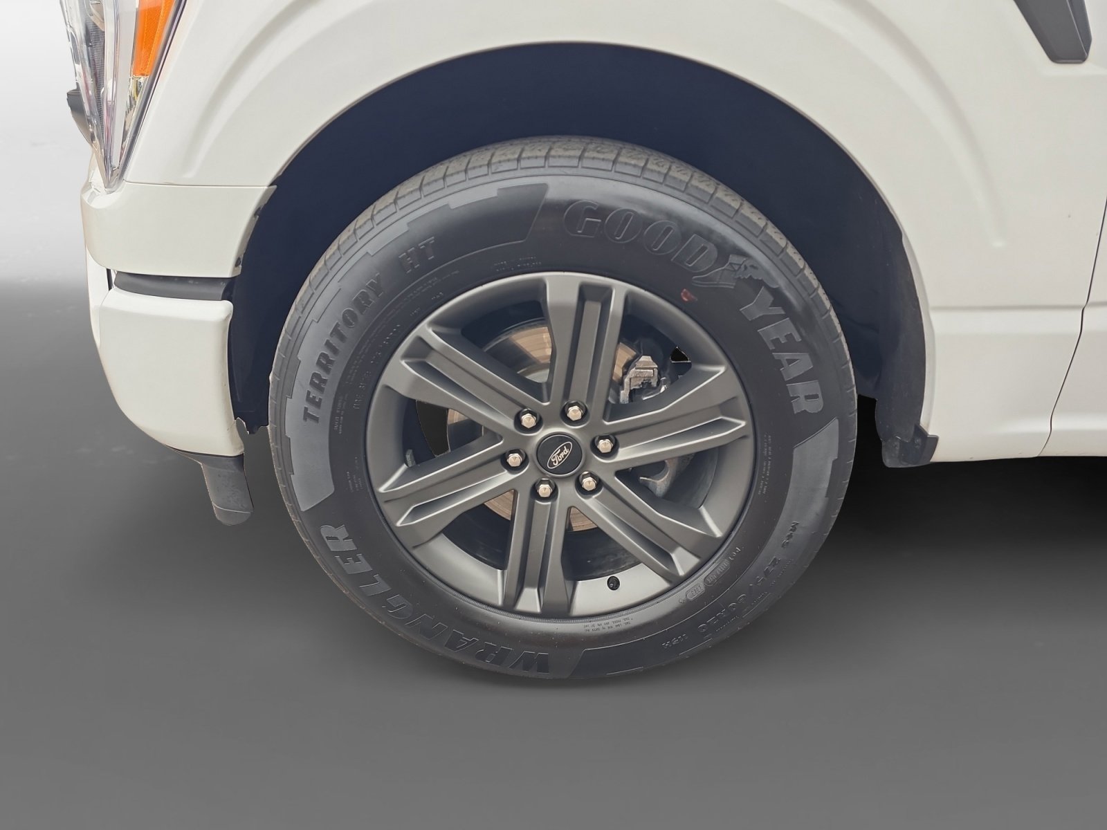 Used 2023 Ford F150 XLT w/ Equipment Group 302A High image 9