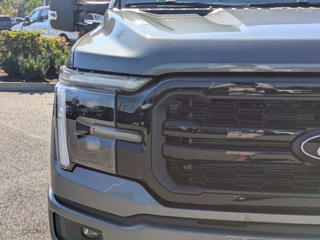 New 2026 Ford F150 Lariat w/ Equipment Group 501A Mid AWD/4WD image 10