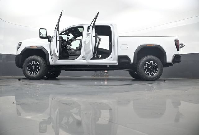 New 2026 GMC Sierra 2500 AT4X w/ LPO, Black Badging Package AWD/4WD image 34