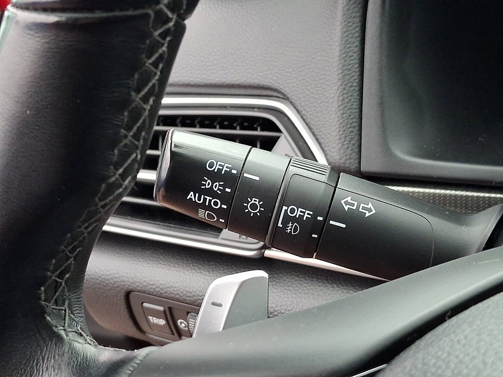 Used 2019 Honda Accord Sport image 25