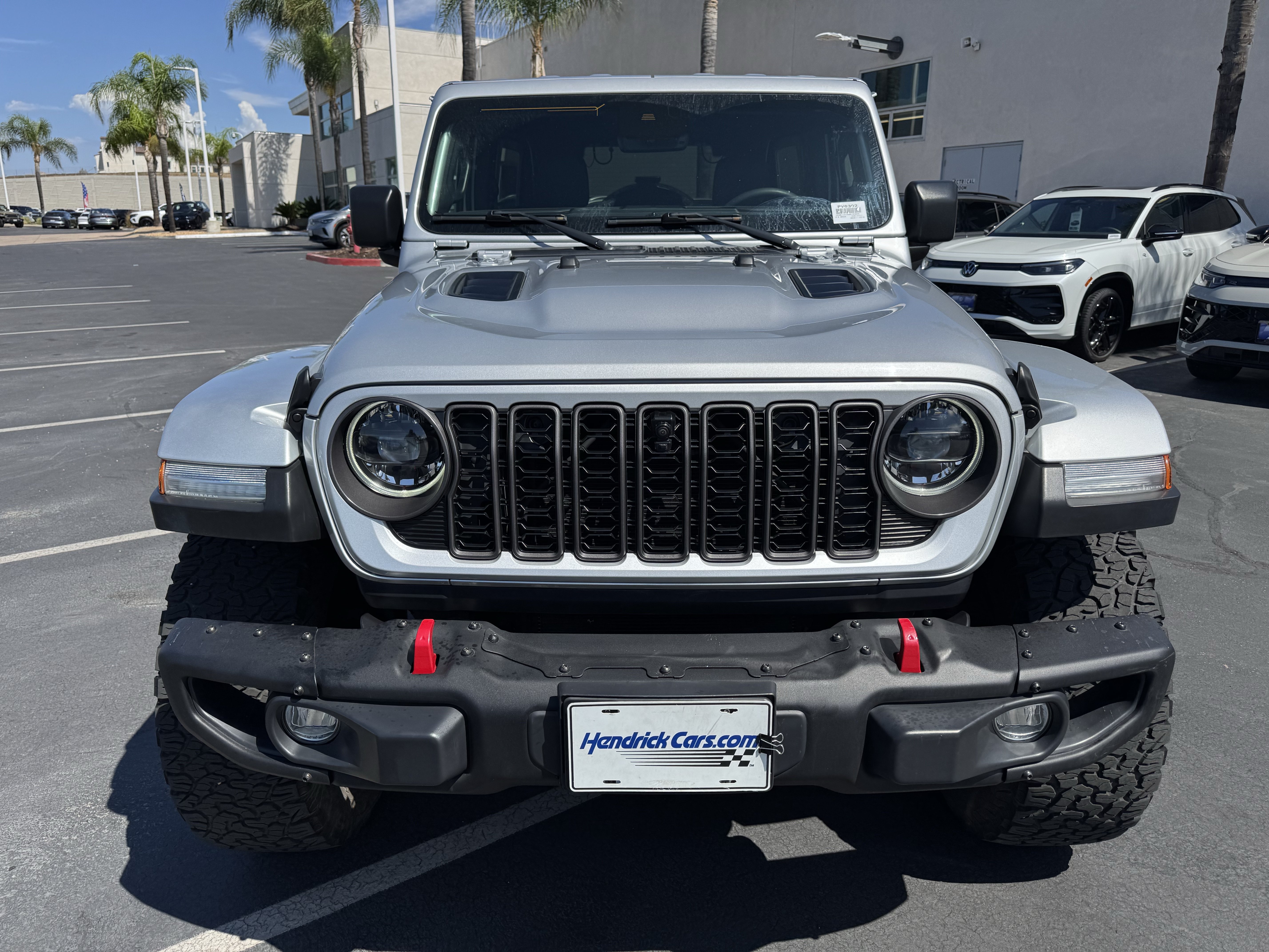 Used 2024 Jeep Wrangler Unlimited Rubicon AWD/4WD image 3