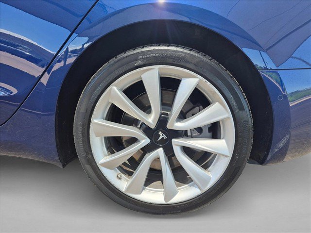 Used 2019 Tesla Model 3 Long Range AWD/4WD image 23