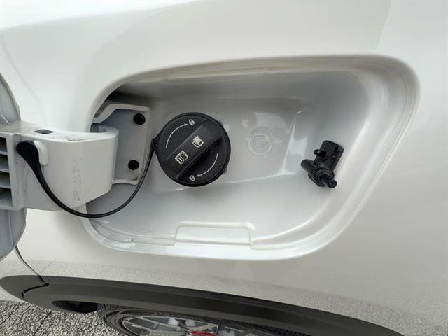 Used 2023 Kia Seltos SX w/ SX Sunroof Package AWD/4WD image 26