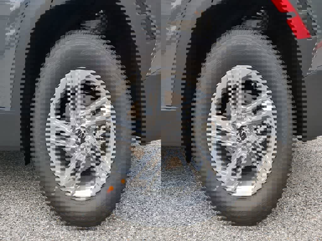 New 2026 Hyundai Tucson SE image 14