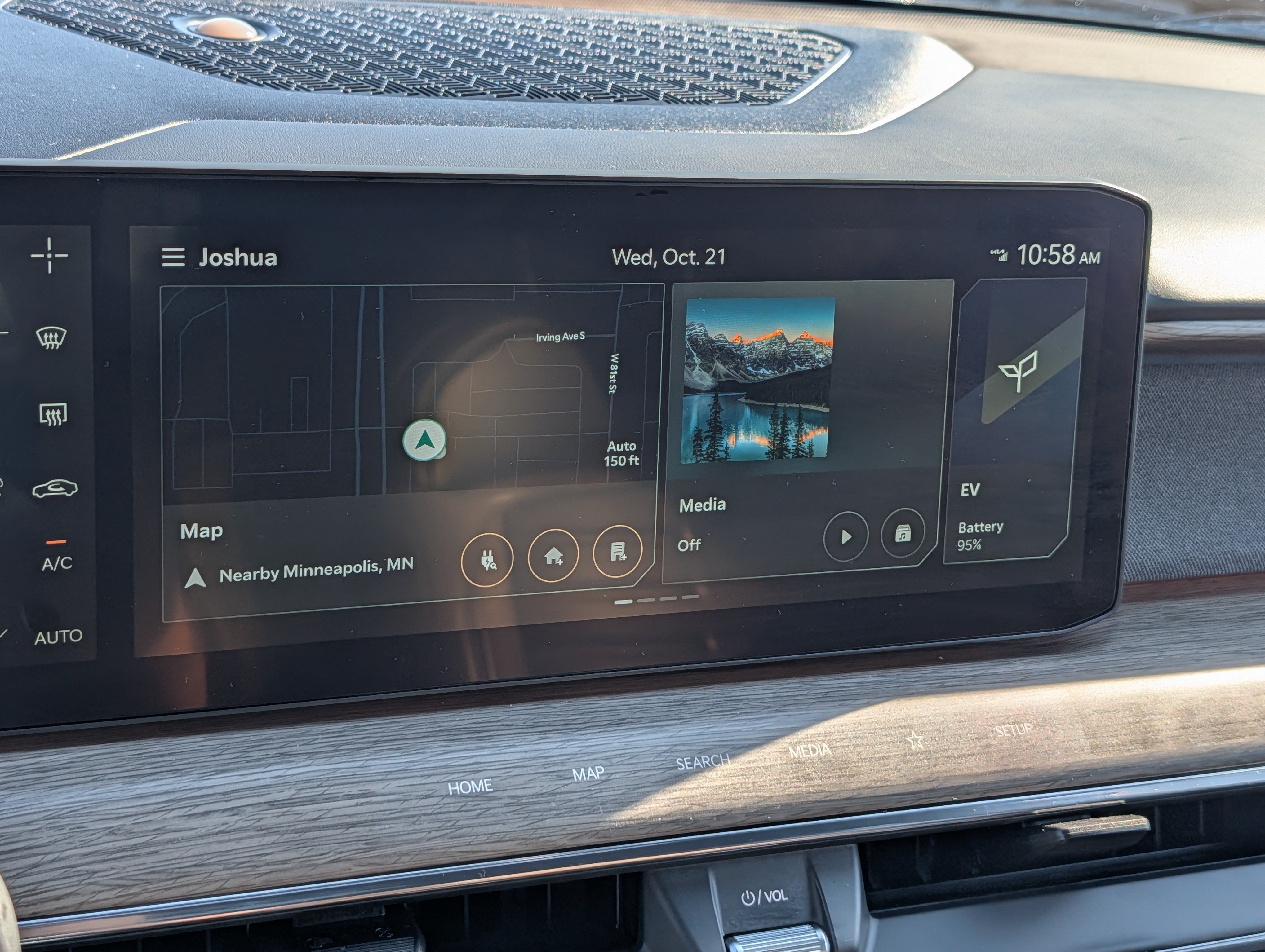 Certified 2024 Kia EV9 Land AWD/4WD image 22