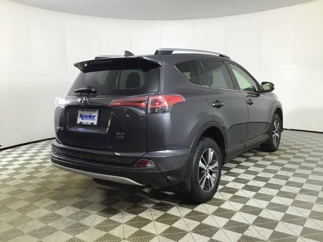 Used 2016 Toyota RAV4 XLE AWD/4WD image 6