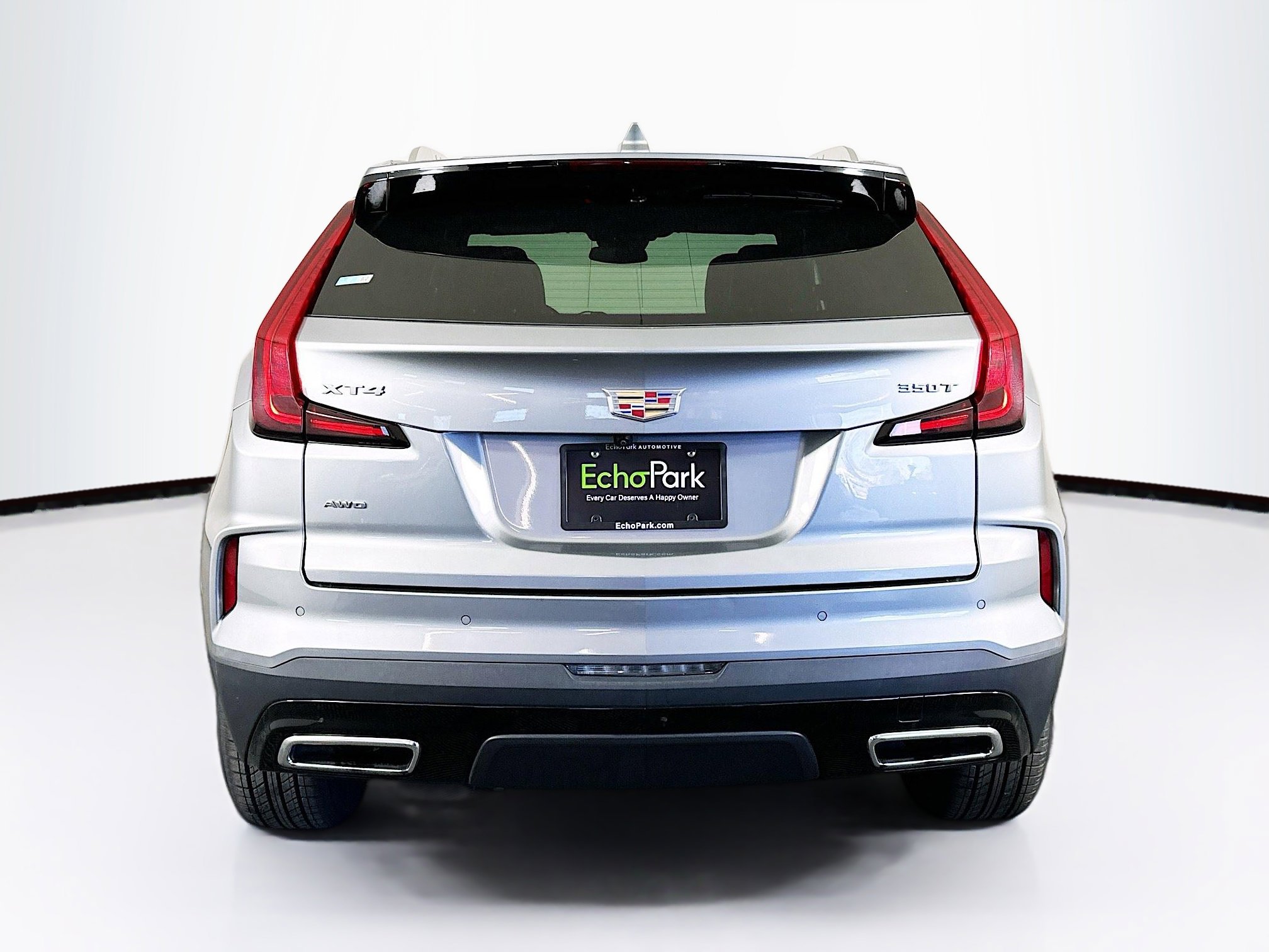 Used 2024 Cadillac XT4 Premium Luxury image 7