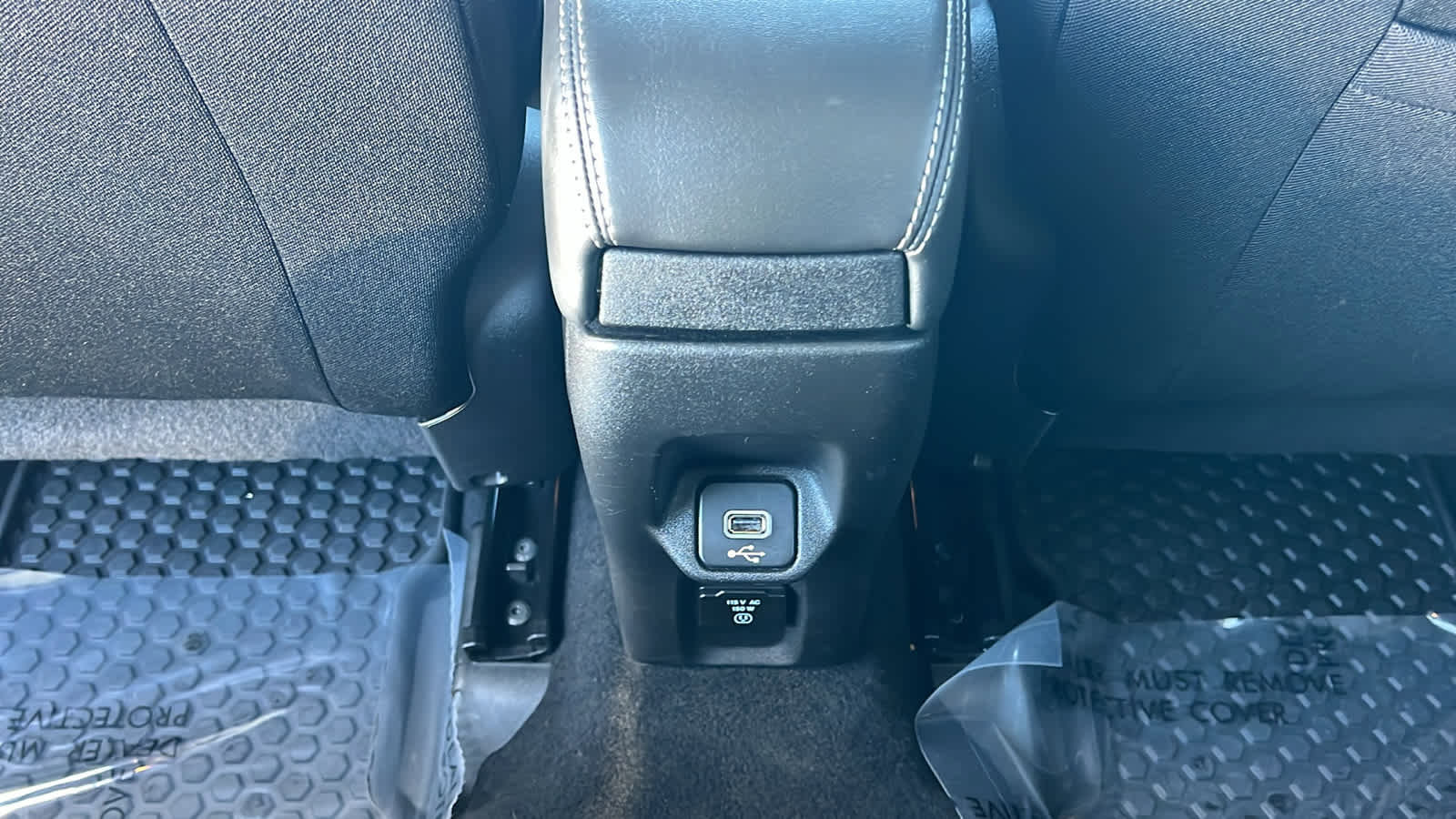 Certified 2022 Jeep Renegade Altitude w/ Sun/Sound Group image 25