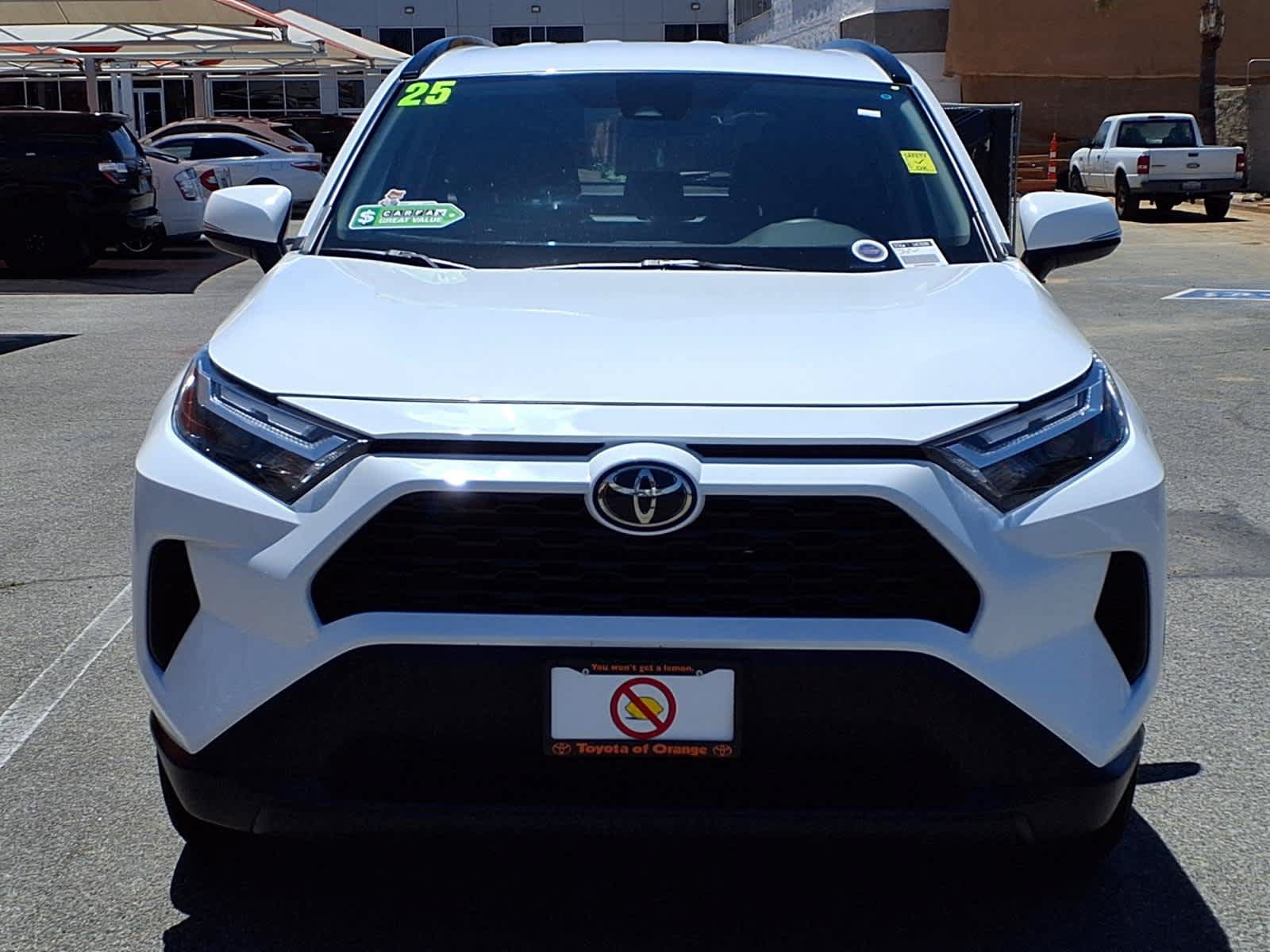Used 2025 Toyota RAV4 XLE FWD image 2