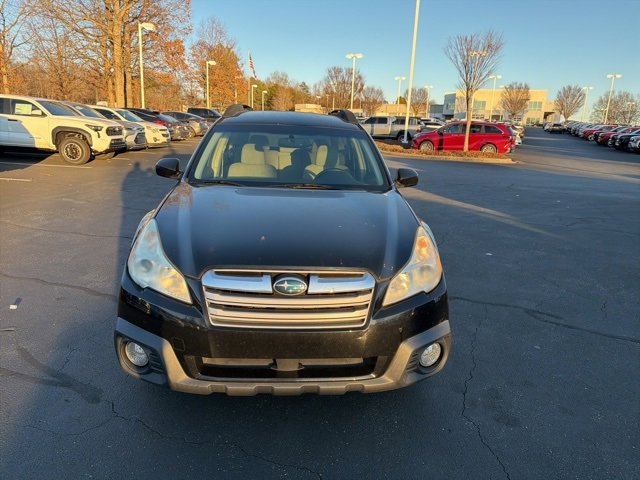 Used 2013 Subaru Outback 2.5i Premium image 2