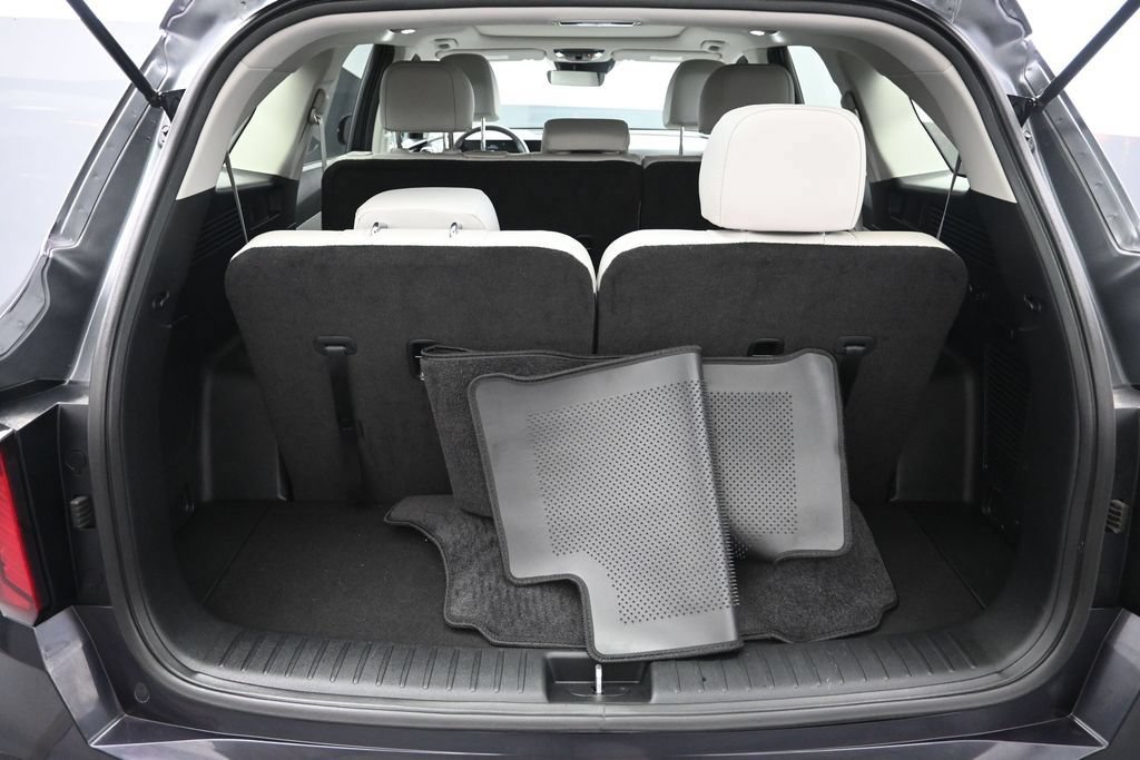 Certified 2025 Kia Sorento S w/ Panoramic Sunroof Package FWD image 37