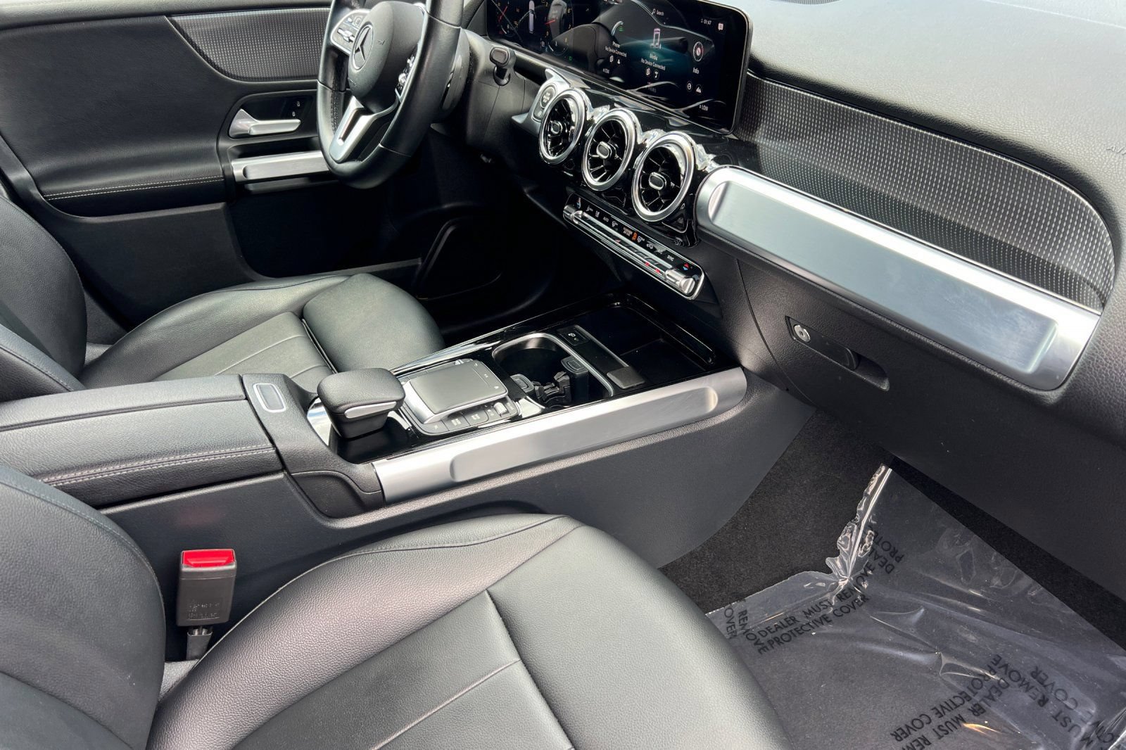 Used 2022 Mercedes-Benz GLB 250 image 19