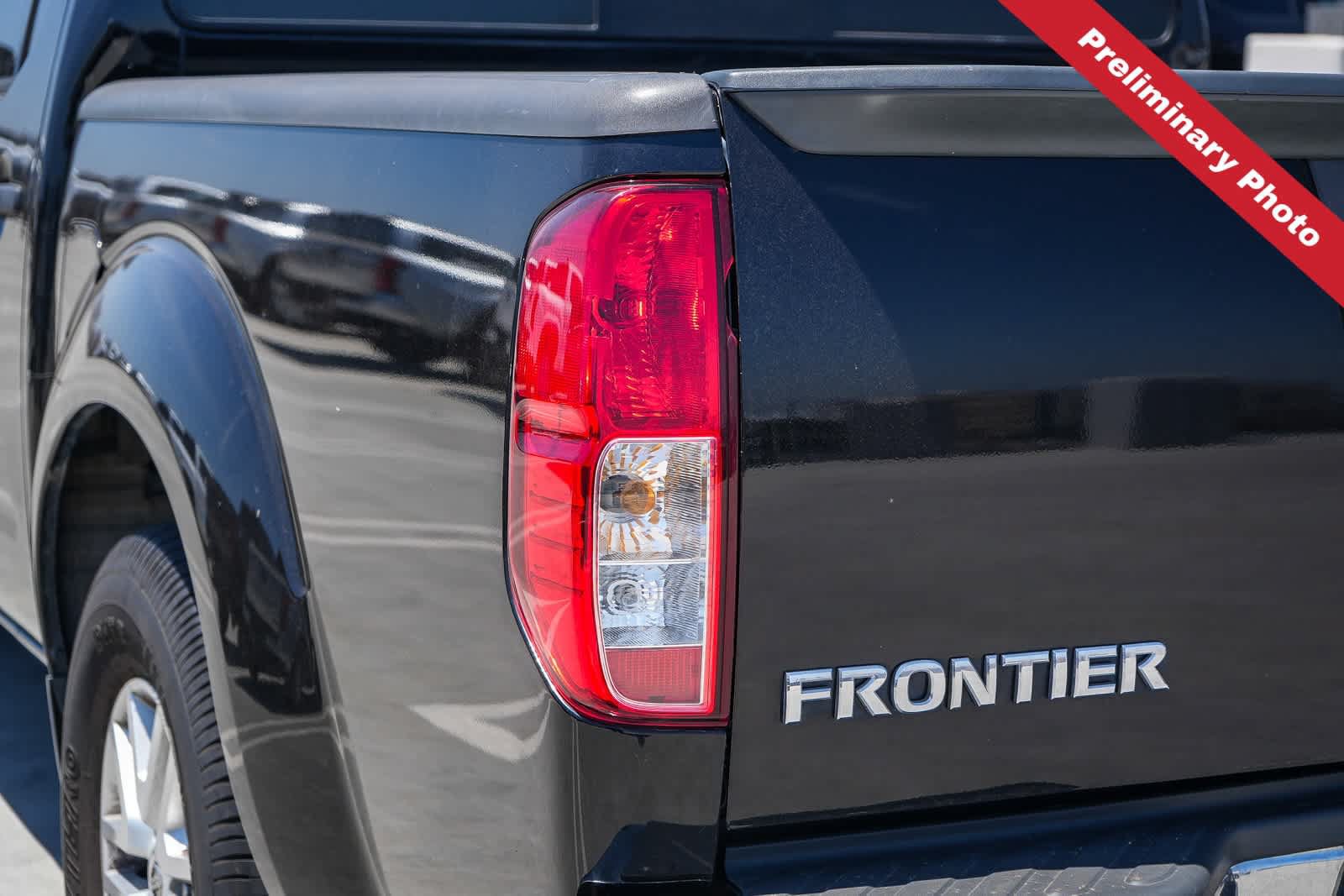 Used 2018 Nissan Frontier SV w/ Value Truck Package RWD image 9