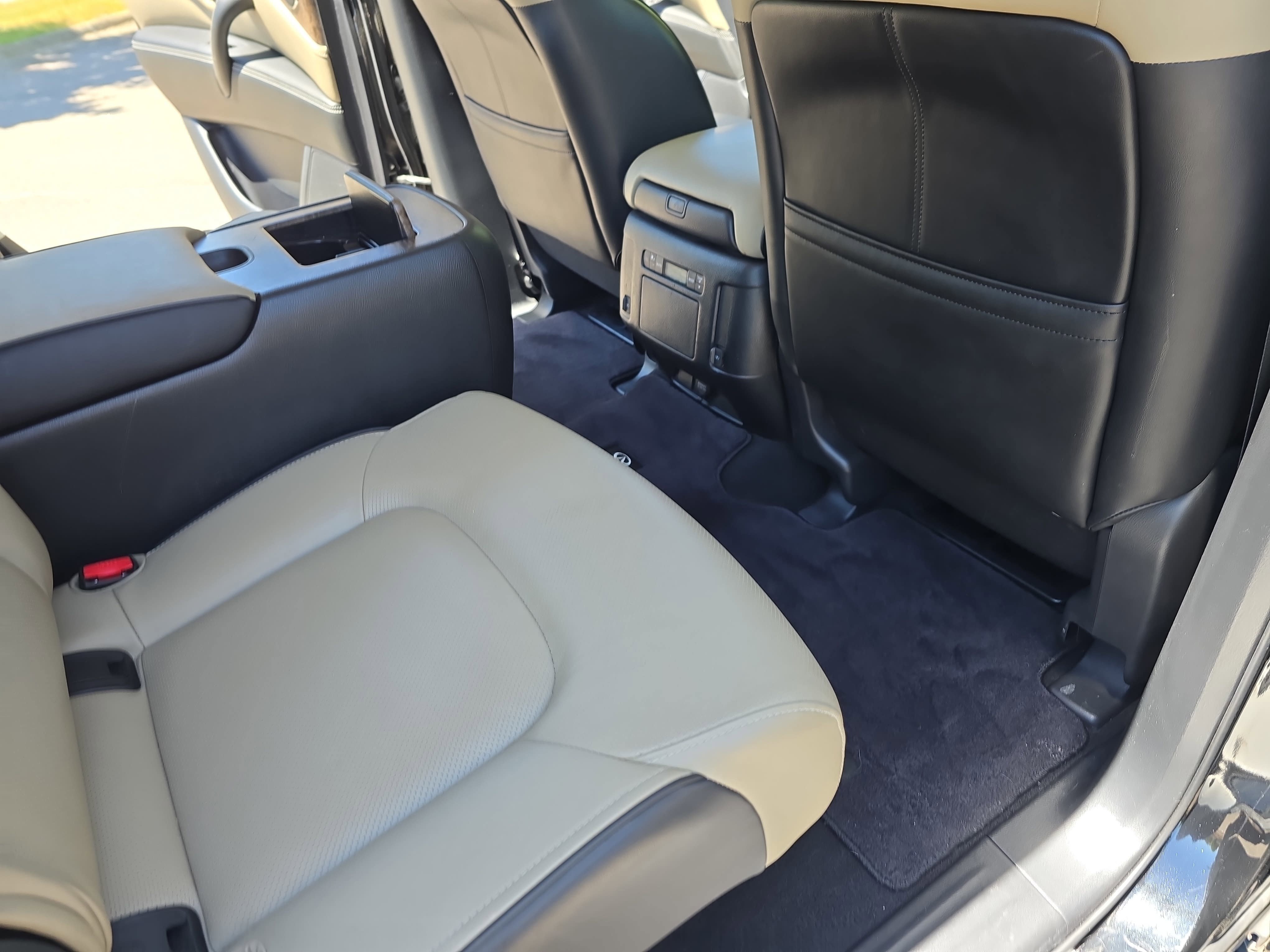 Used 2021 INFINITI QX80 Premium Select w/ Cargo Package AWD/4WD image 11