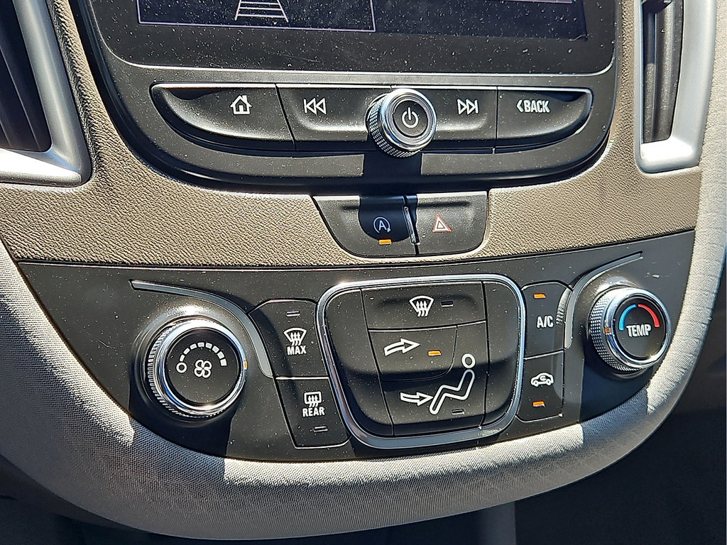 Used 2022 Chevrolet Malibu LS w/ Driver Confidence Package FWD image 17