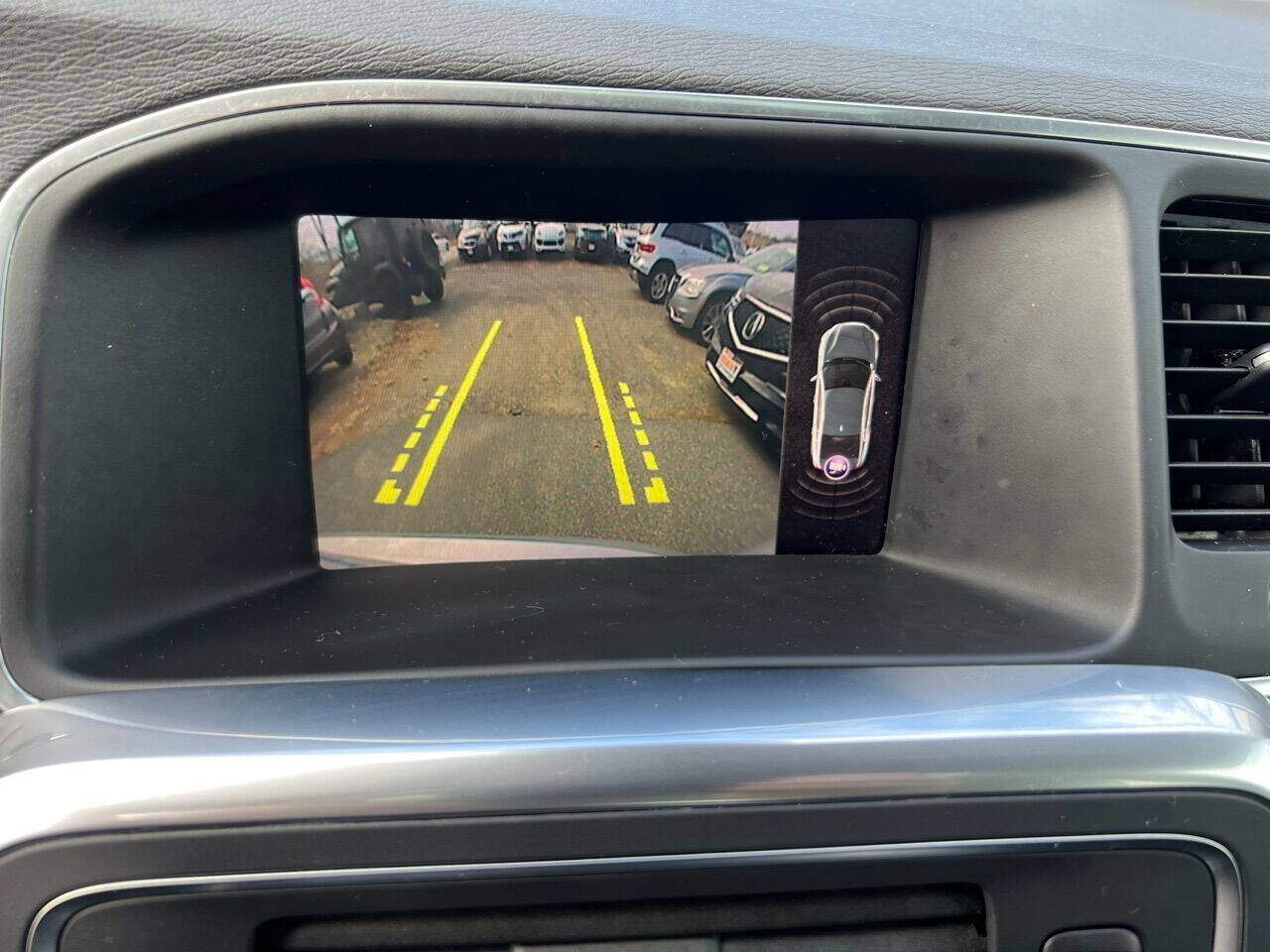 Used 2018 Volvo S60 T5 Inscription image 30