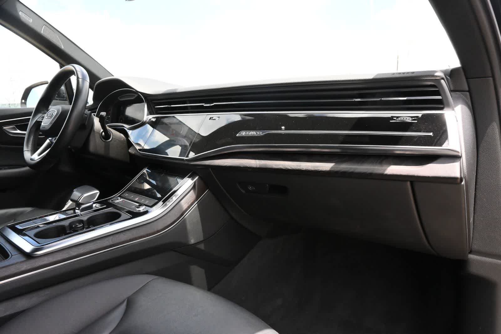 Used 2022 Audi Q7 3.0T Premium Plus AWD/4WD image 23
