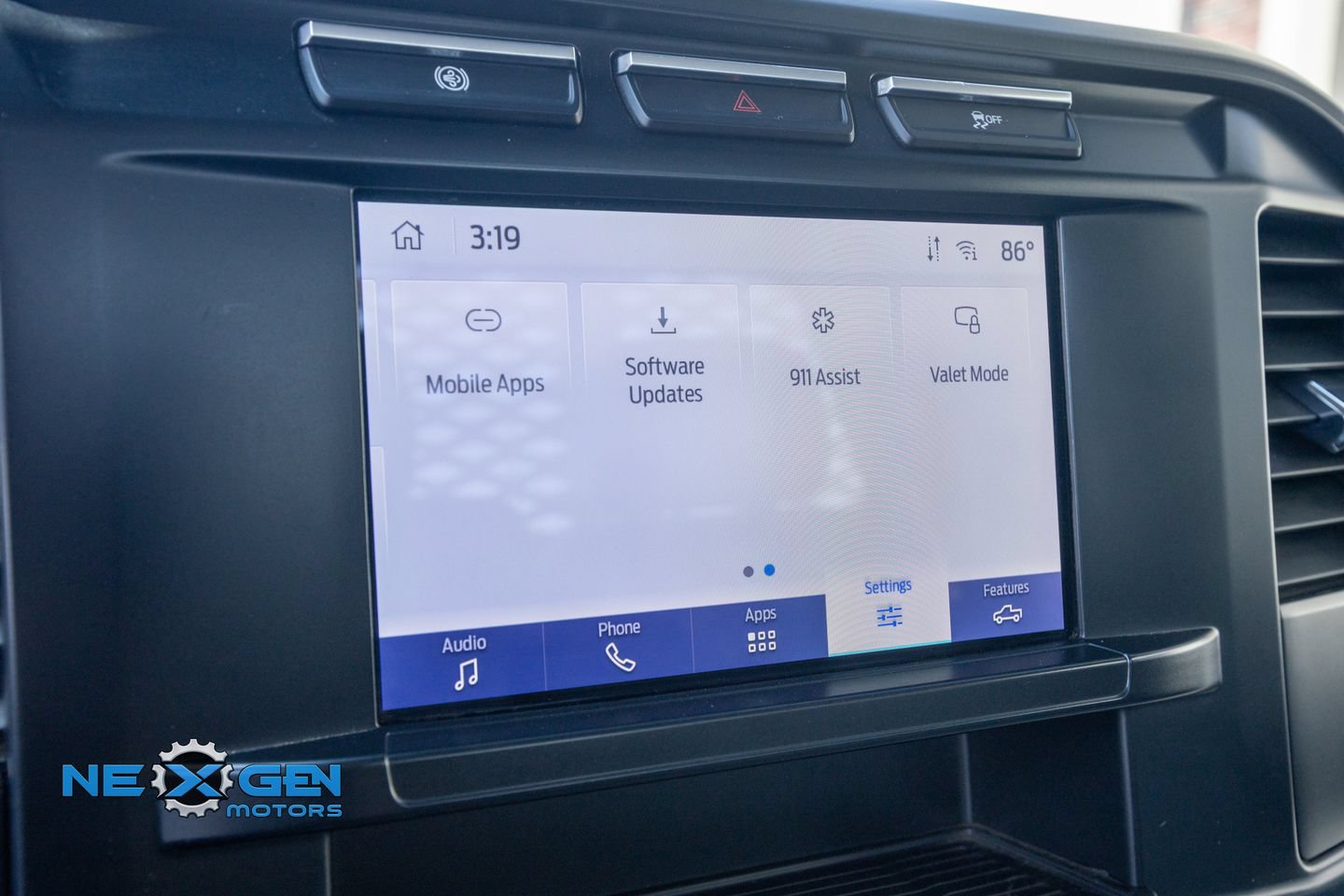 Used 2024 Ford F550 2WD Regular Cab Super Duty image 20