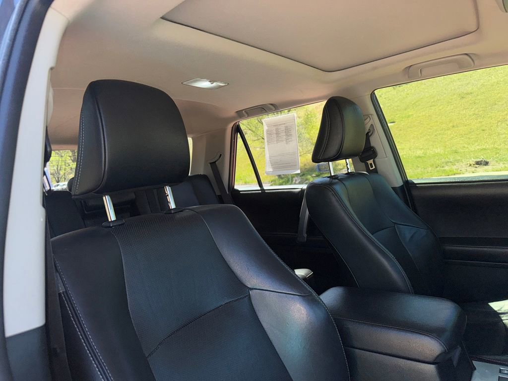 Used 2017 Toyota 4Runner Limited image 30