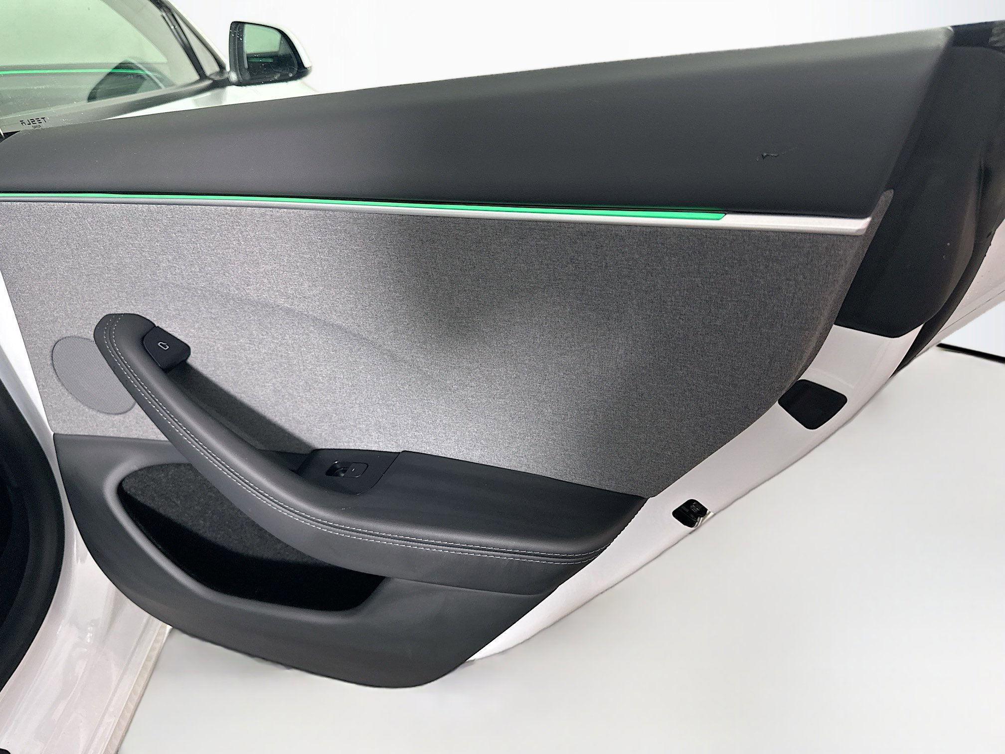 Used 2025 Tesla Model 3 Long Range image 29