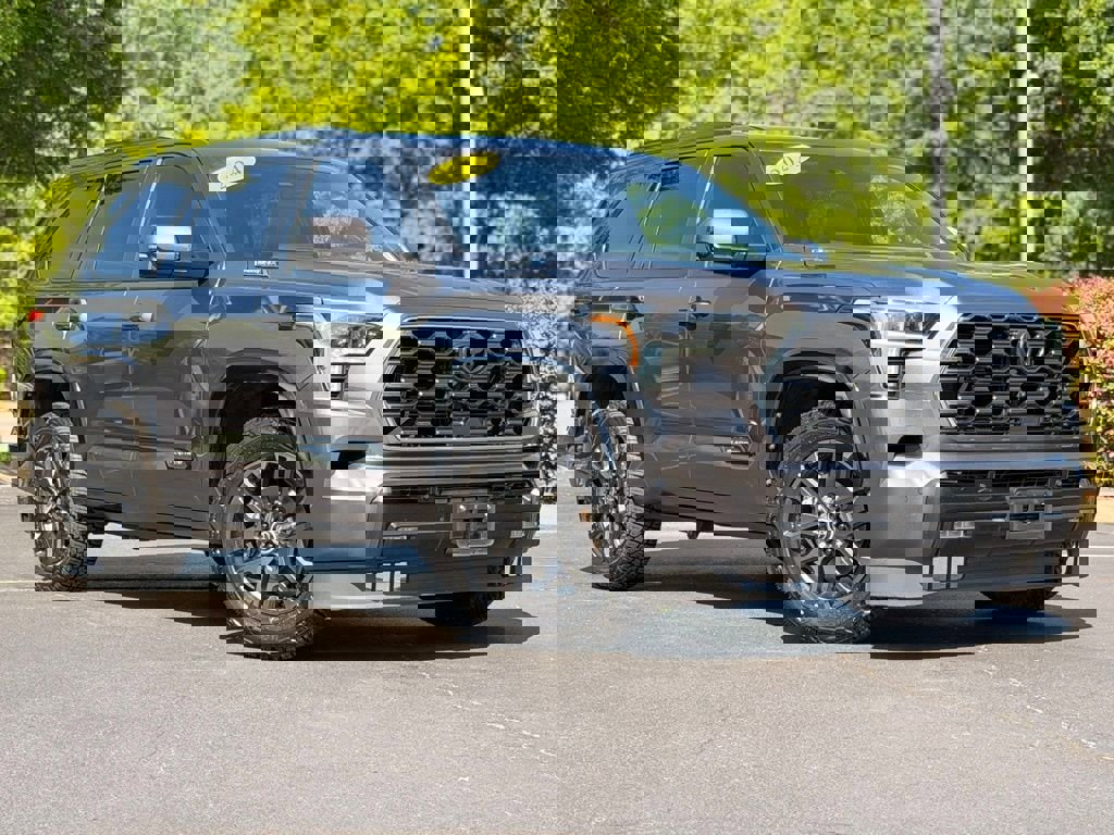 Used 2024 Toyota Sequoia Platinum image 2