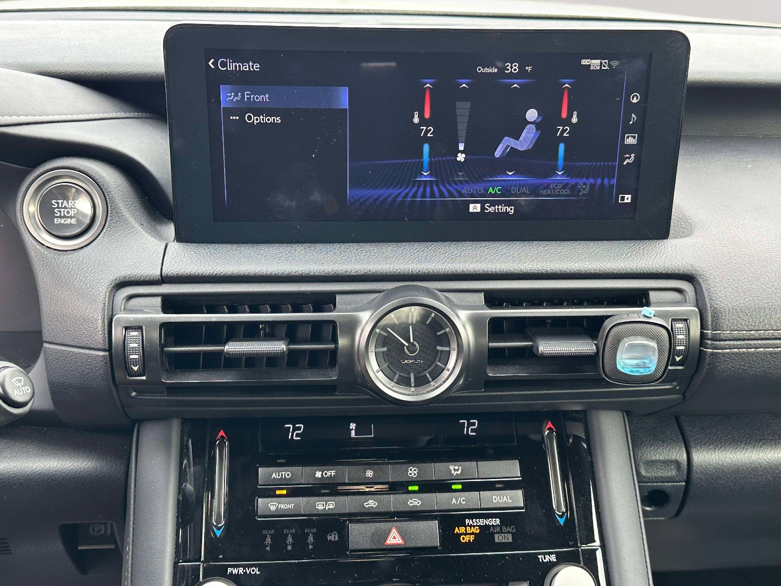 Used 2023 Lexus IS 500 image 11