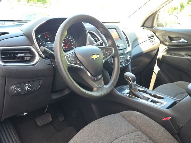 Used 2024 Chevrolet Equinox LT FWD image 17