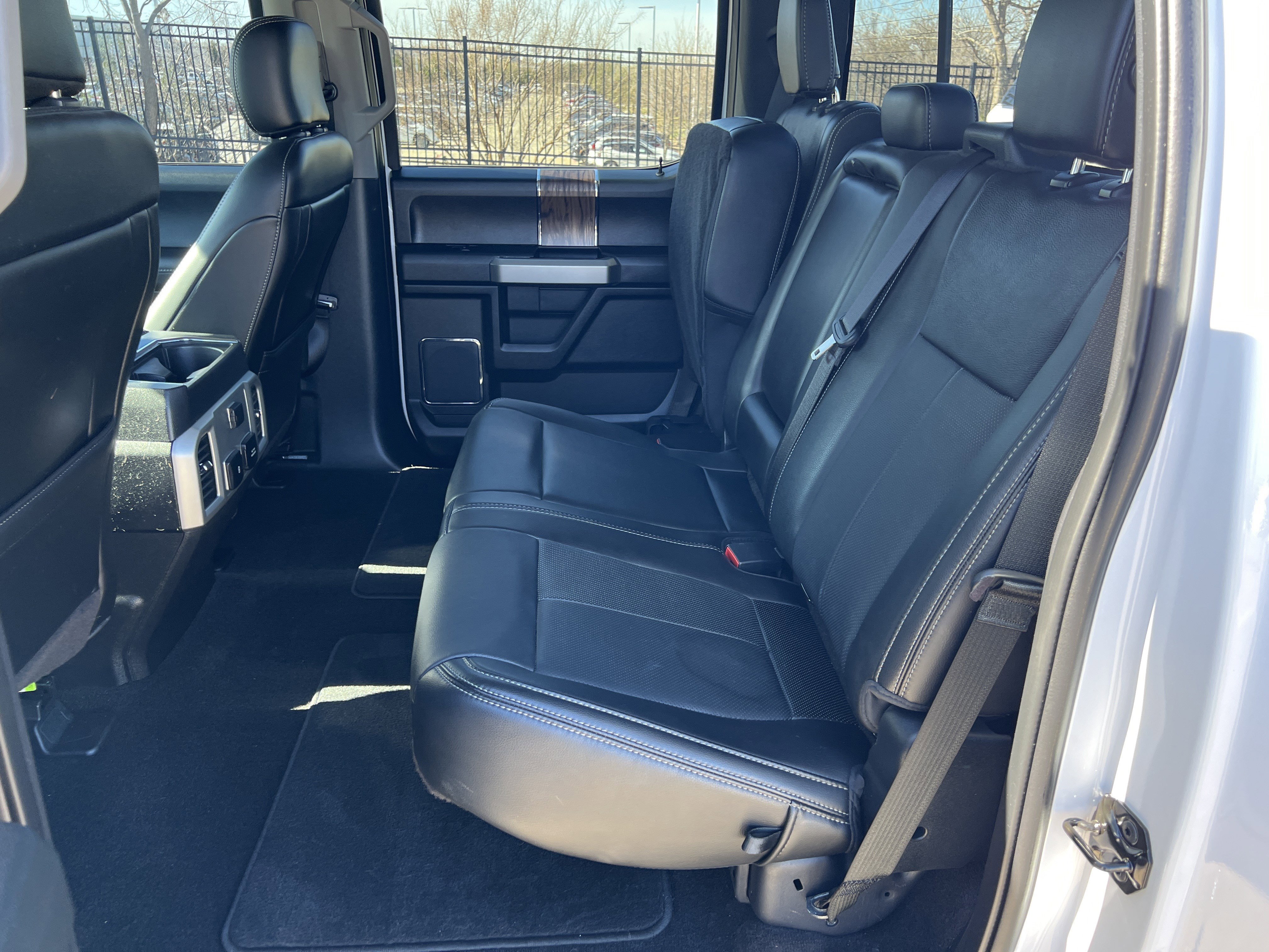 Used 2019 Ford F150 Lariat image 30