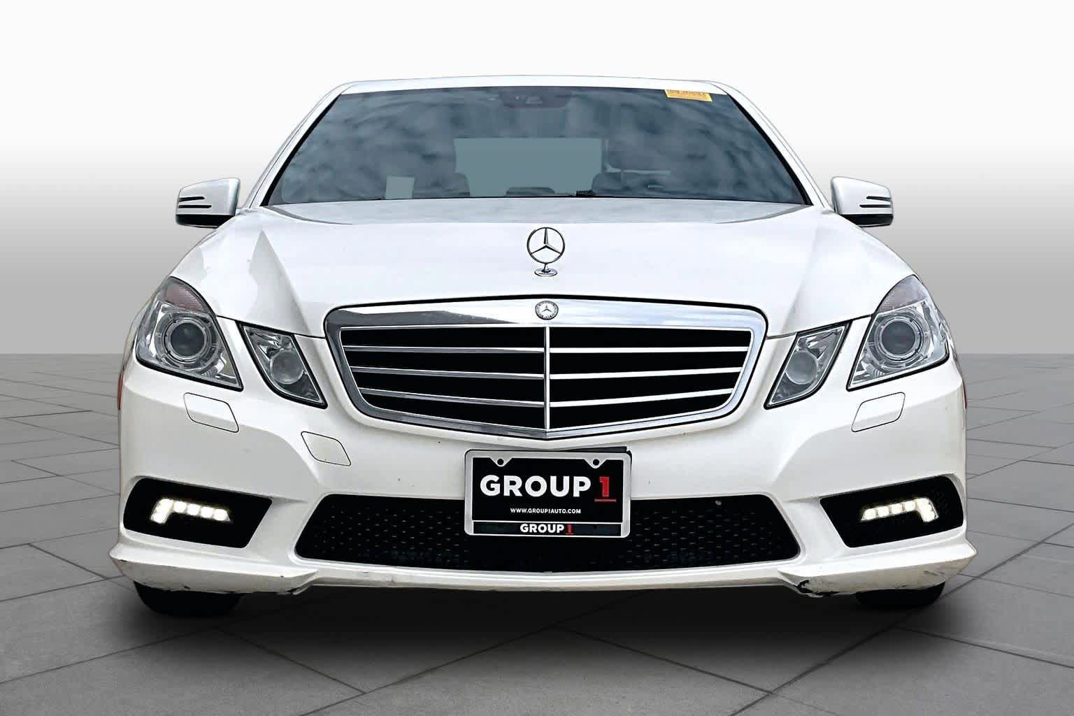 Used 2011 Mercedes-Benz E 350 Sedan image 3