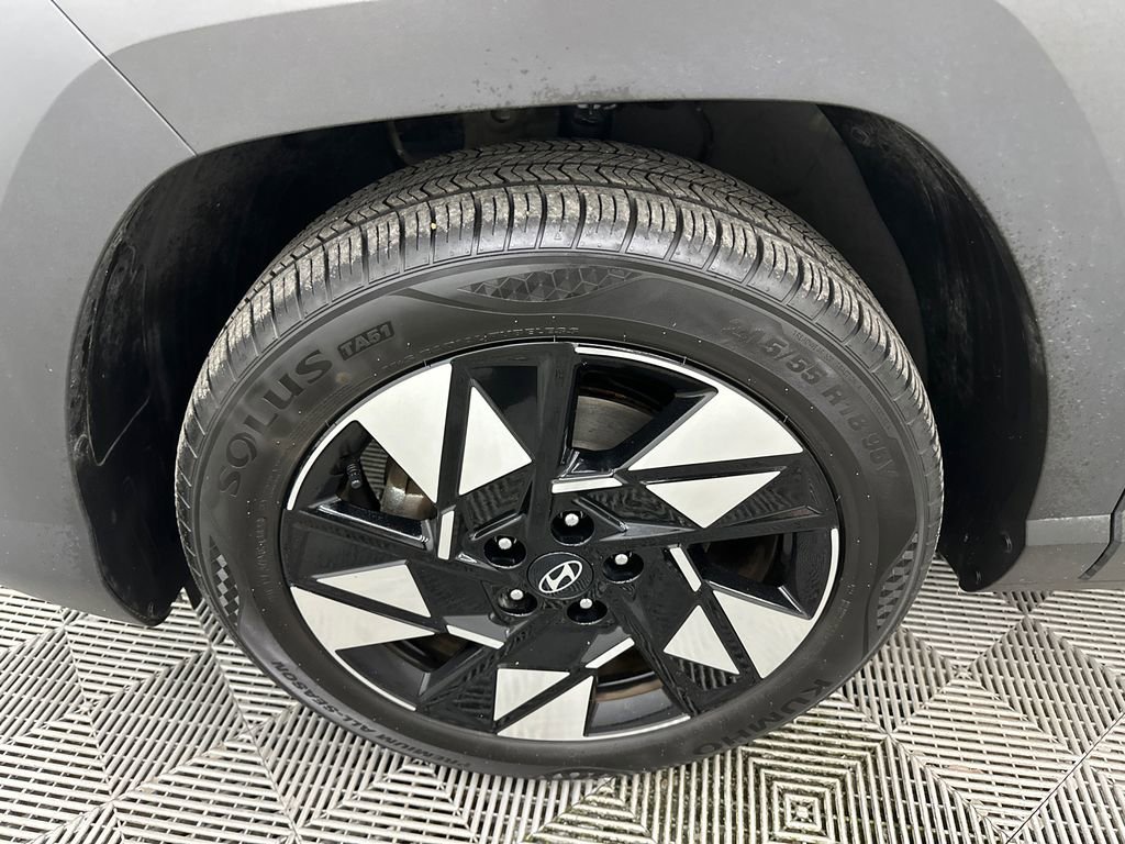 Used 2024 Hyundai Kona SEL w/ Convenience Package image 12