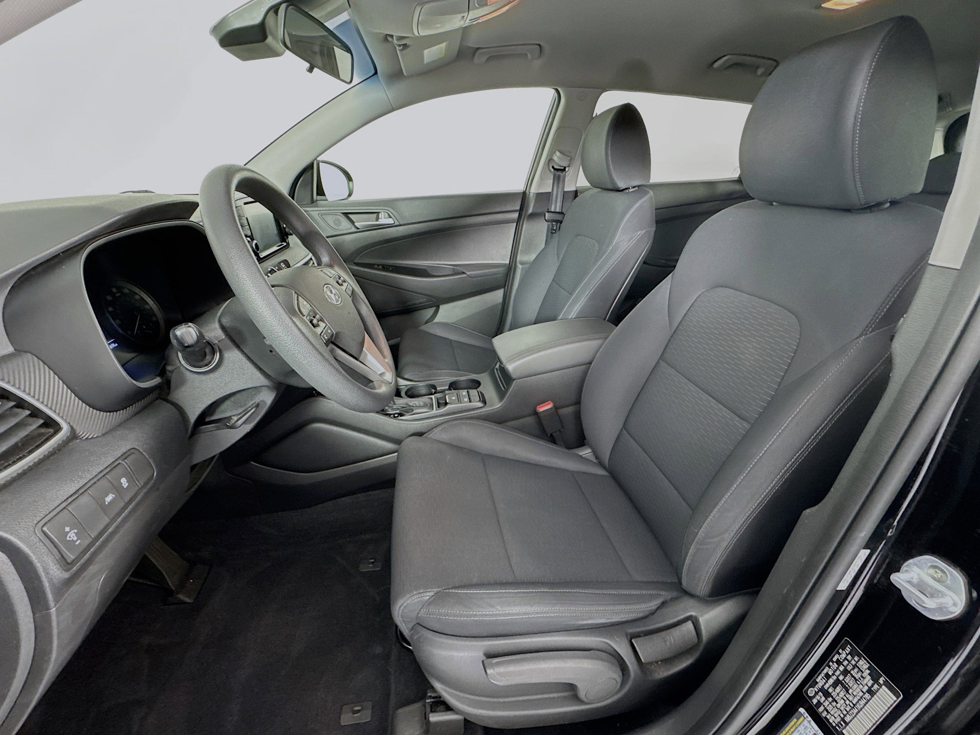 Used 2019 Hyundai Tucson SE image 19