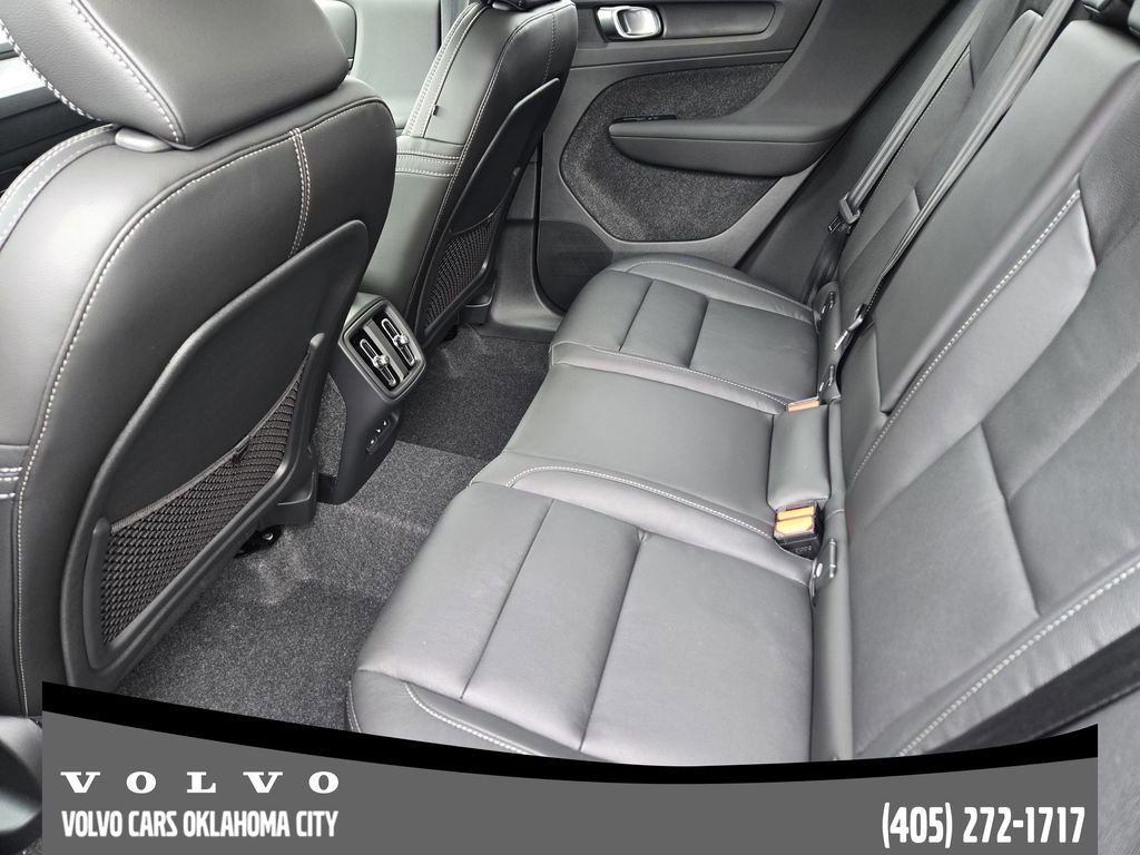 New 2026 Volvo XC40 B5 Plus w/ Protection Package Premier image 29