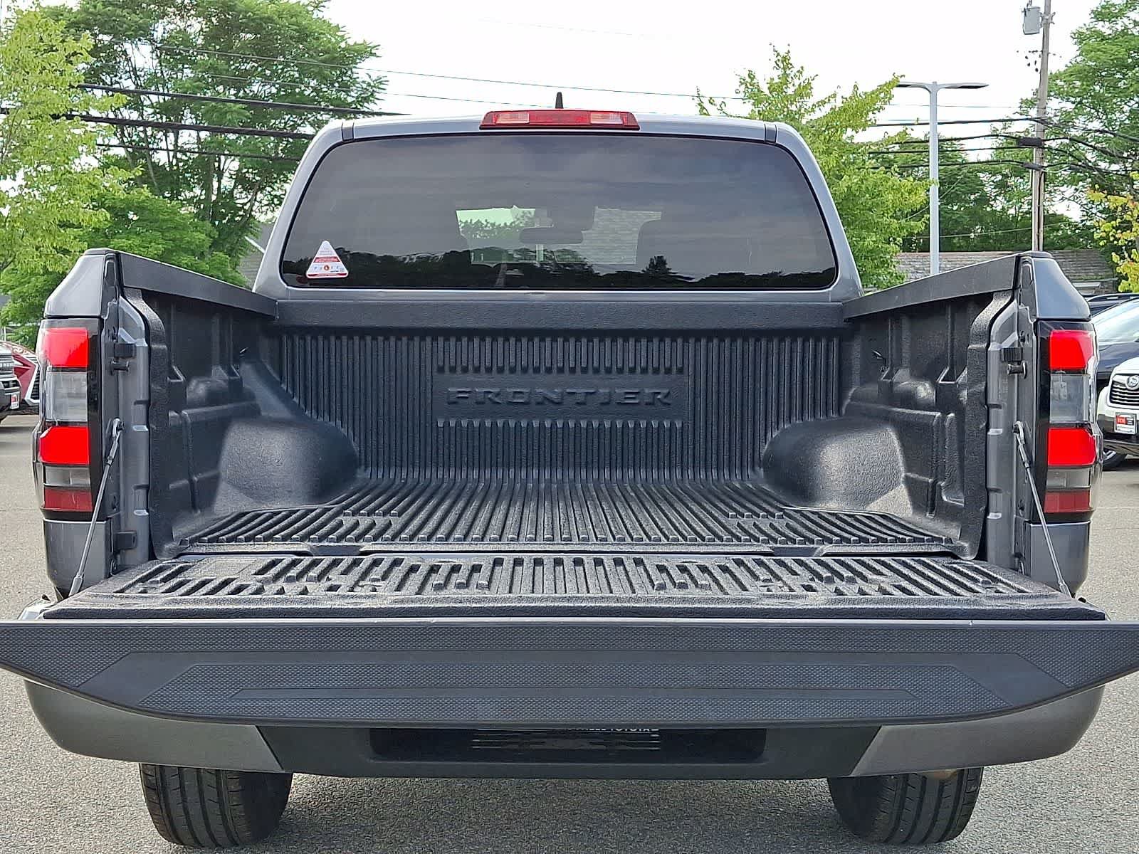 Used 2024 Nissan Frontier SV AWD/4WD image 30