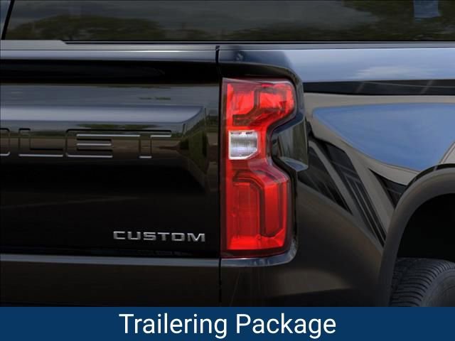 New 2026 Chevrolet Silverado 1500 Custom RWD image 12
