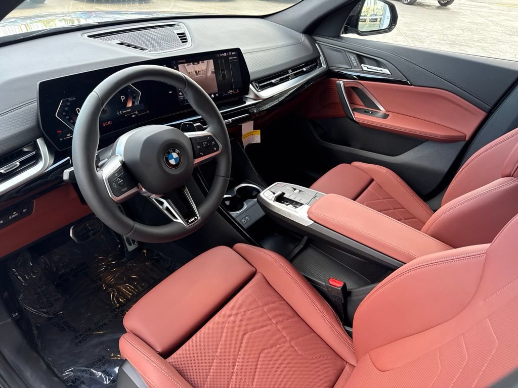 New 2026 BMW X2 xDrive28i w/ M Sport Package AWD/4WD image 9