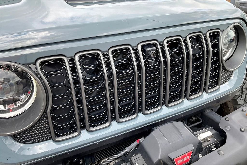 Used 2024 Jeep Wrangler Unlimited Rubicon 392 image 30