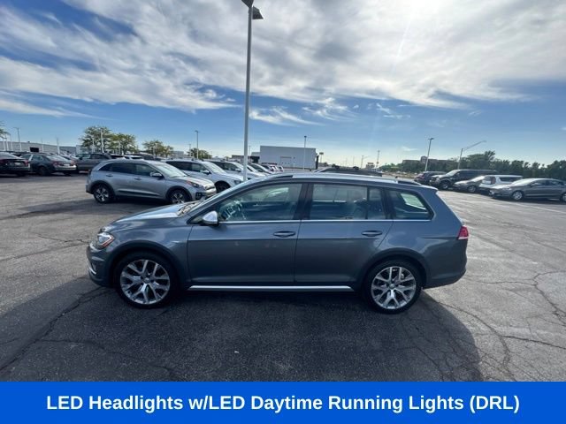 Used 2019 Volkswagen Golf Alltrack SE AWD/4WD image 5