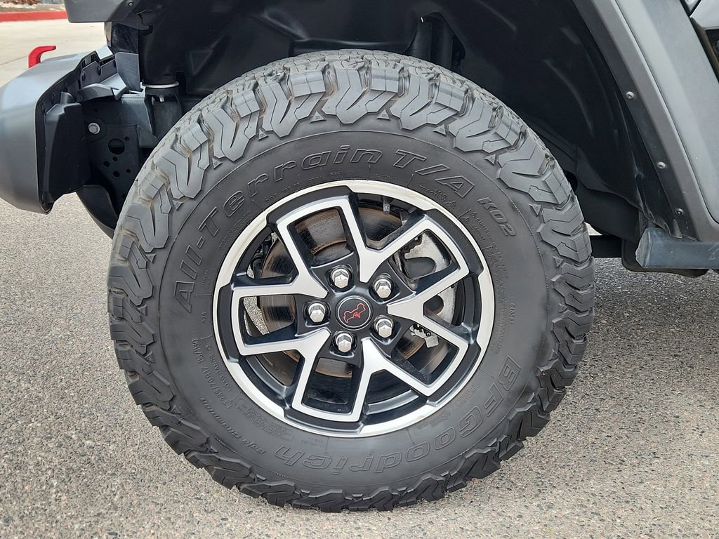 Certified 2024 Jeep Wrangler Unlimited Rubicon w/ Convenience Group AWD/4WD image 15
