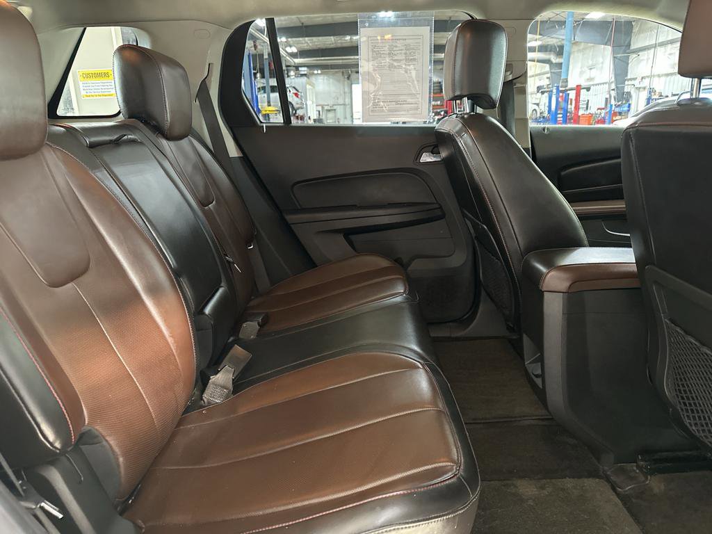 Used 2010 GMC Terrain SLT image 12