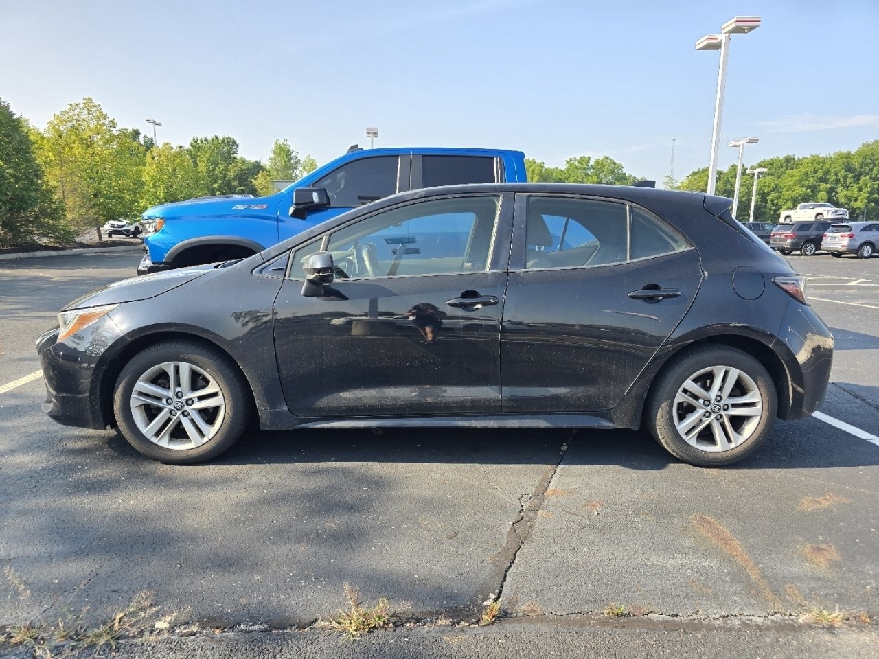 Used 2019 Toyota Corolla SE FWD image 4