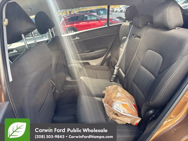 Used 2017 Kia Sportage LX AWD/4WD image 11