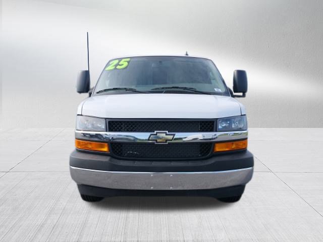 New 2025 Chevrolet Express 3500 w/ Power Convenience Package image 8