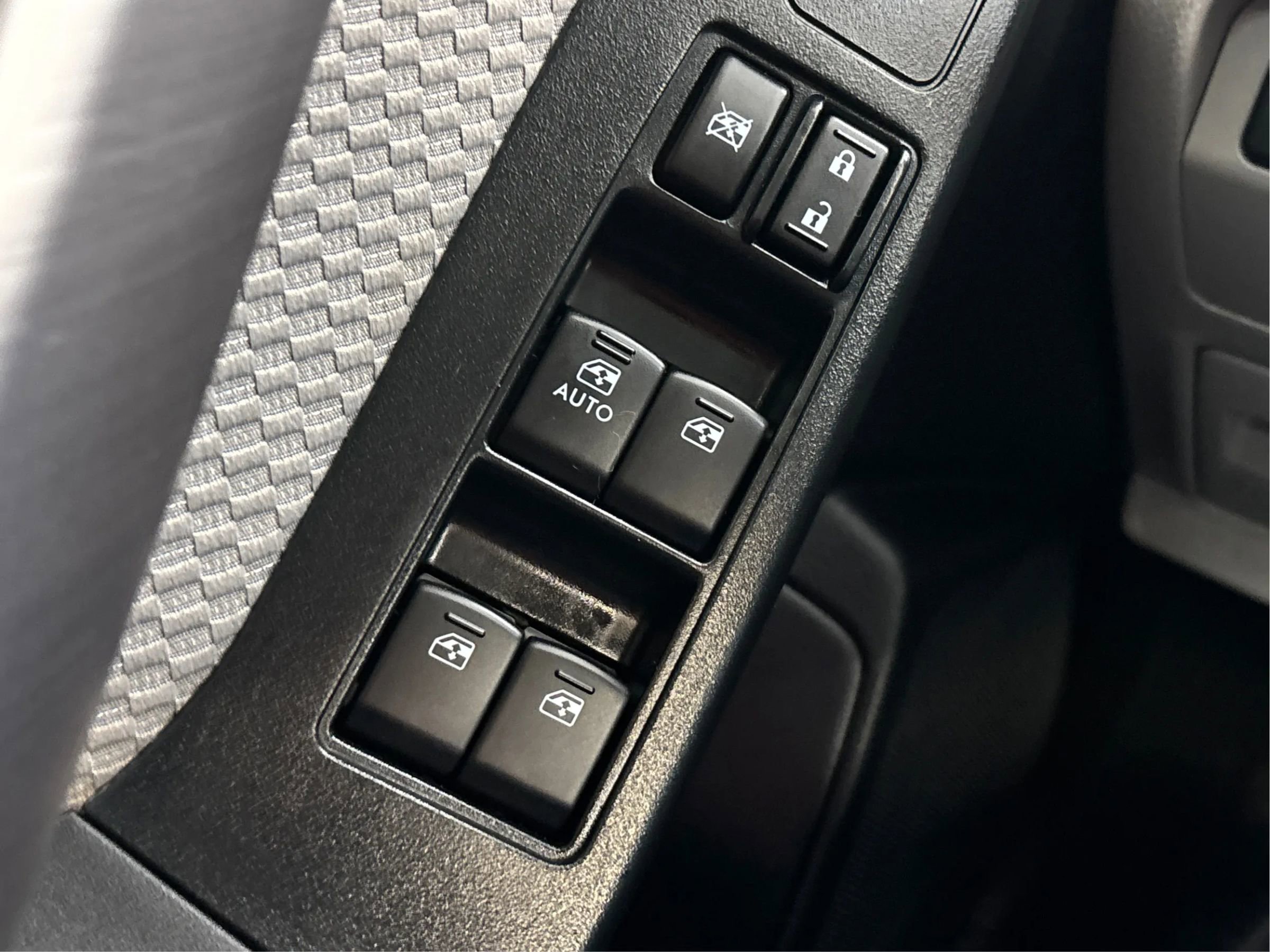 Used 2018 Subaru Forester 2.5i image 39