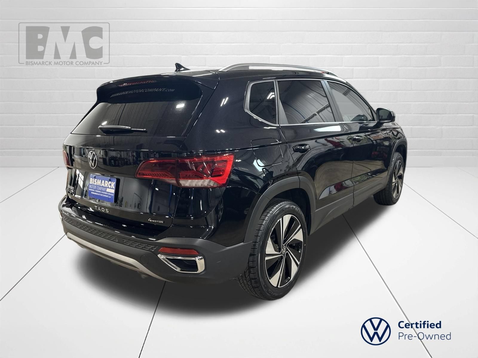 Certified 2023 Volkswagen Taos SE AWD/4WD image 3