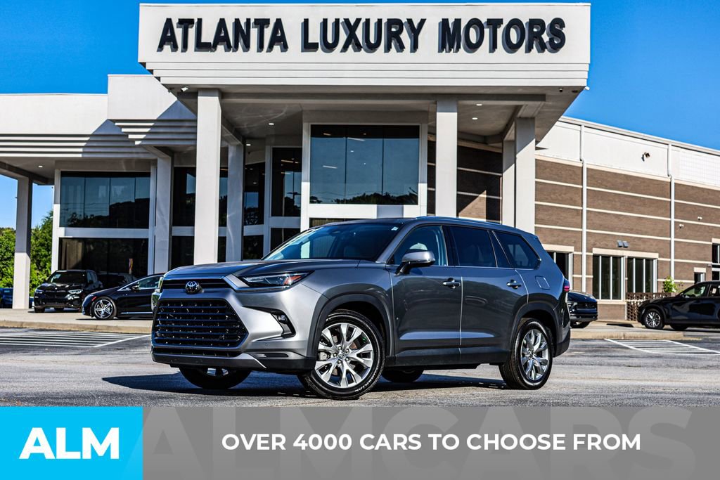Used 2026 Toyota Grand Highlander AWD image 3