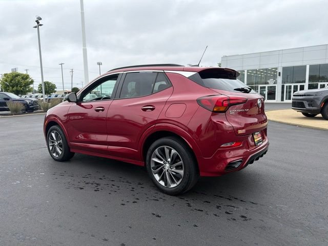 Used 2020 Buick Encore GX Select w/ Advanced Technology Package AWD/4WD image 5