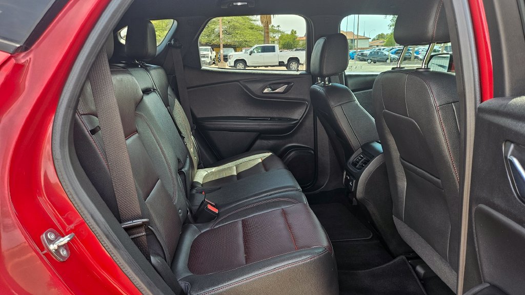 Used 2023 Chevrolet Blazer RS w/ Enhanced Convenience Package FWD image 22
